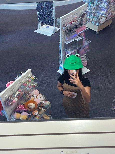 Nikaaaa modèle artistique galerie