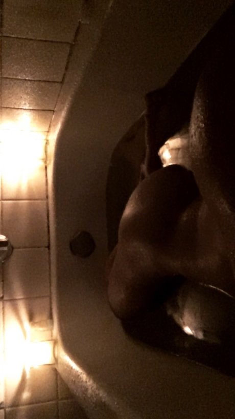 Nichiee actrice exclusive photos