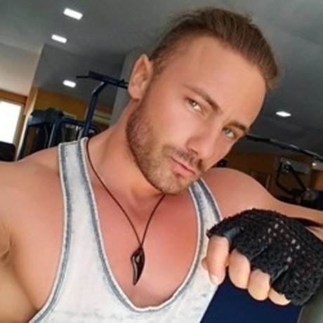 petite ébène onlyfans gratuit belle img