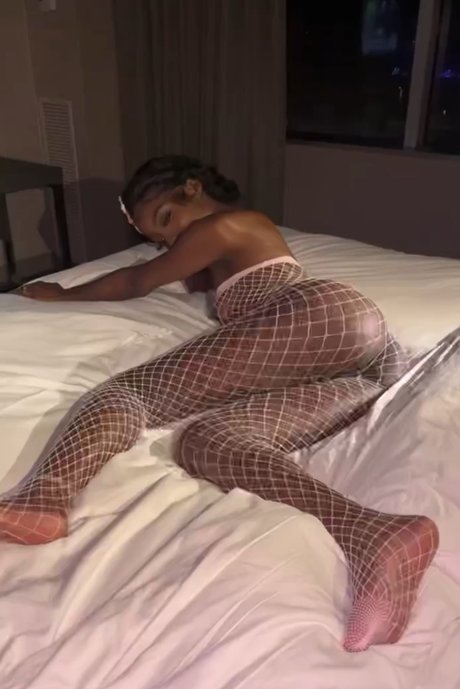 HottieThotty star du porno adulte img