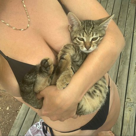 Emma Stoner modèle adulte photo