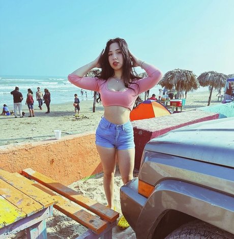 Amateur Latina Lazlye star du porno chaud photos