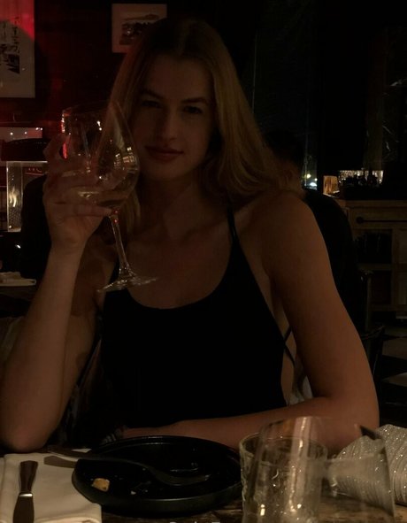 kate nova star du porno chaude archive