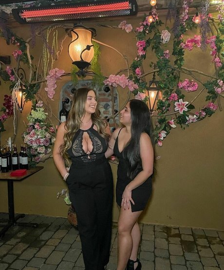 Adiel Grech star du porno exclusive galeries