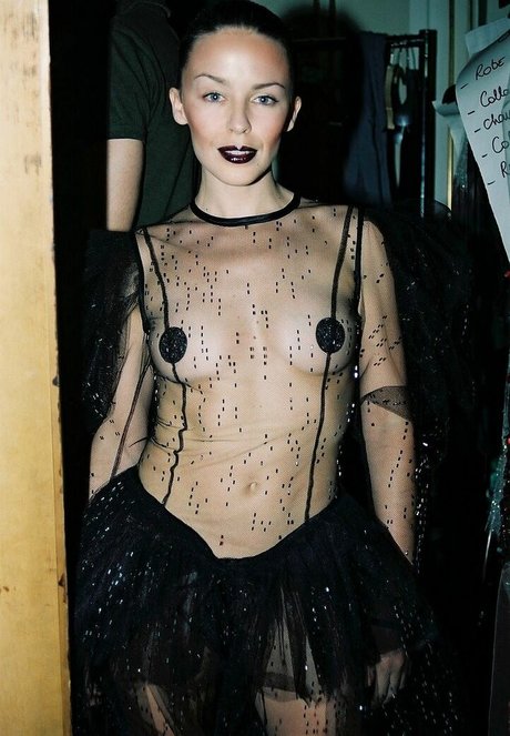 Kylie Minogue actrice adulte galerie