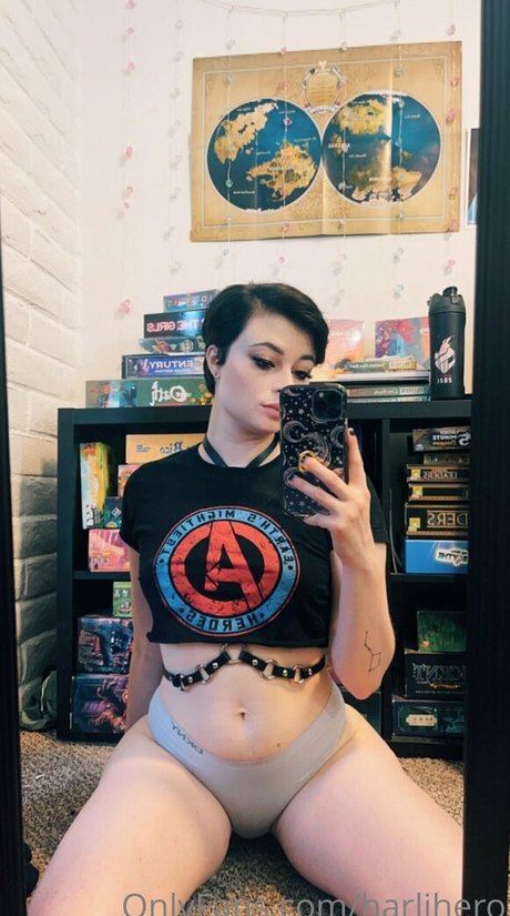 milf aux cheveux noirs onlyfans pornographique gratuit images