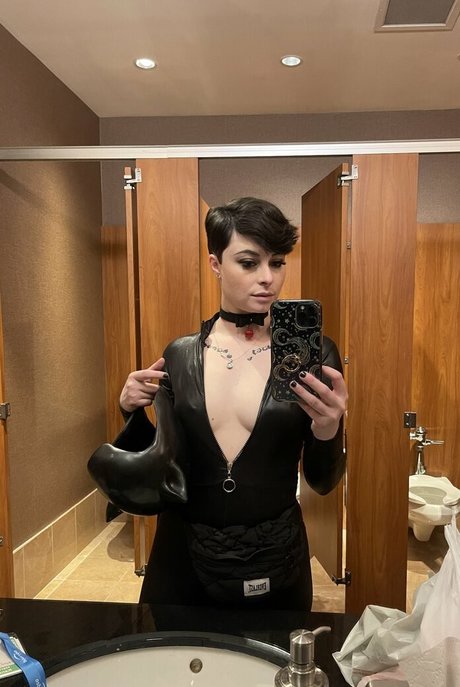 cul écarté onlyfans magnifique parfait img