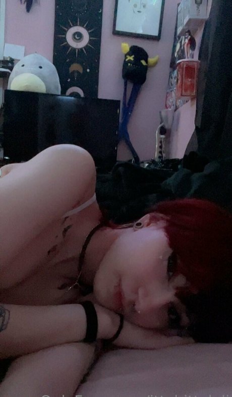 ittybittyloli beau modèle galeries