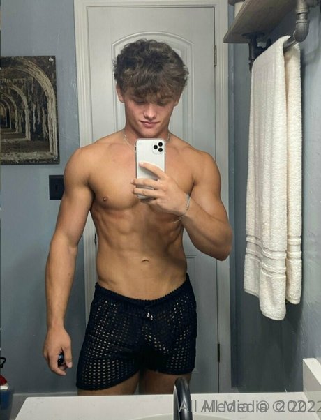 taylorsvip actrice érotique galerie