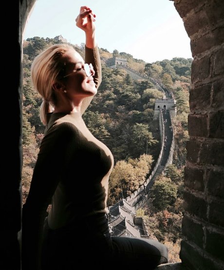 éjacule sur la langue onlyfans érotique exclusif des photos