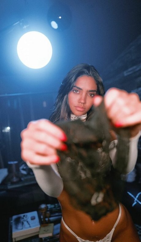 Arianny Negron actrice de grande qualité img