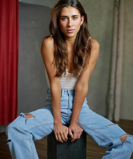 jolie ébène onlyfans adulte érotique images