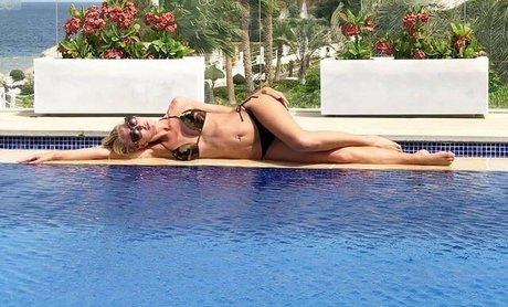 cul écarté onlyfans meilleur photo