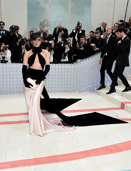 fans noirs uniquement art érotique galeries