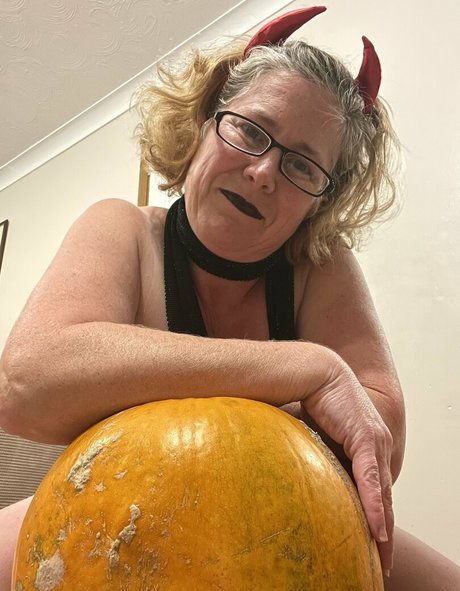 khariscurves étoile gratuite photos