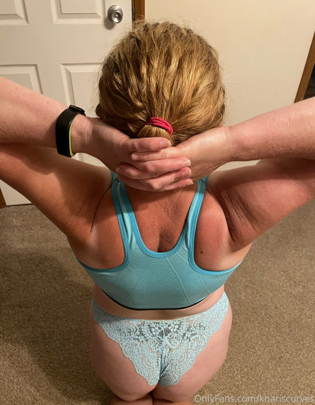 khariscurves modèle de sexe images