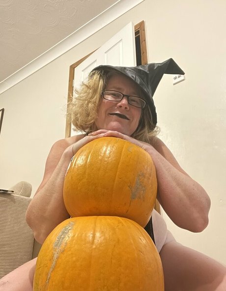 grands et plantureux onlyfans plutôt sexy archive