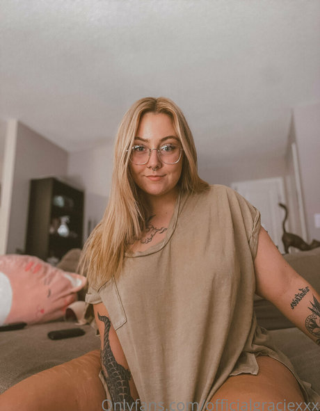 officialgraciexxx joli modèle image