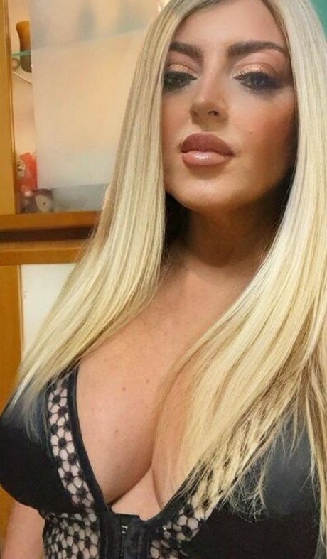 épouse pute onlyfans adulte exclusif img