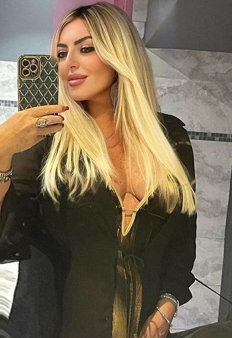 béance anale uniquementfans belle définition collection