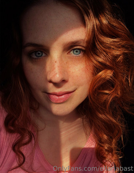 ellariabast actrice collection