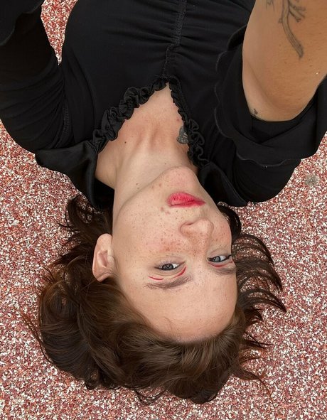 lamamifertil star du porno chaud photo