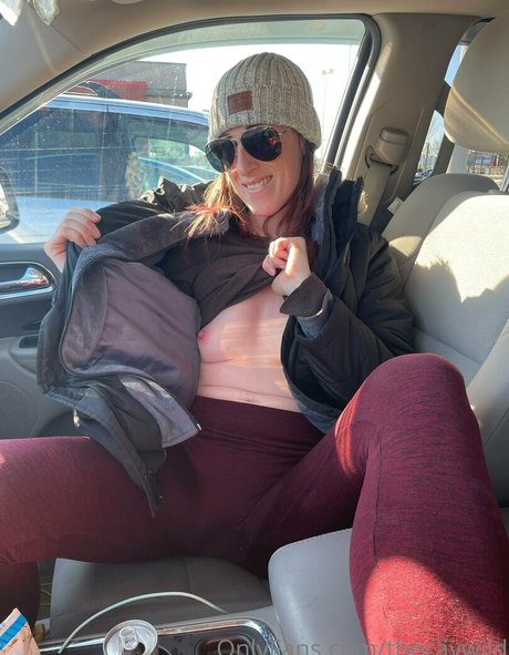 thecaywild beau modèle image