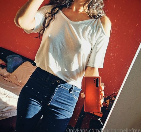 loucharmellefree modèle parfait archive