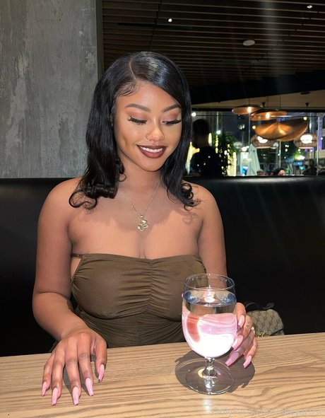 Dejarennae actrice porno archive