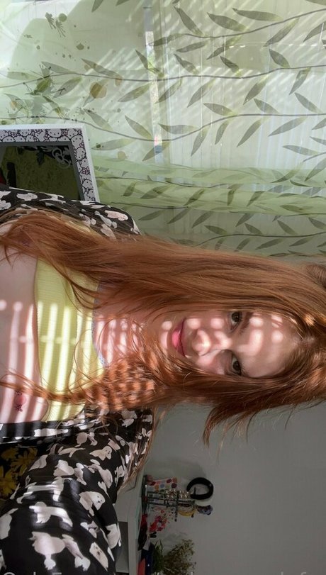 blonde aux gros seins onlyfans belle chaude galerie