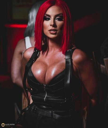 Danni Ellexo actrice porno photos