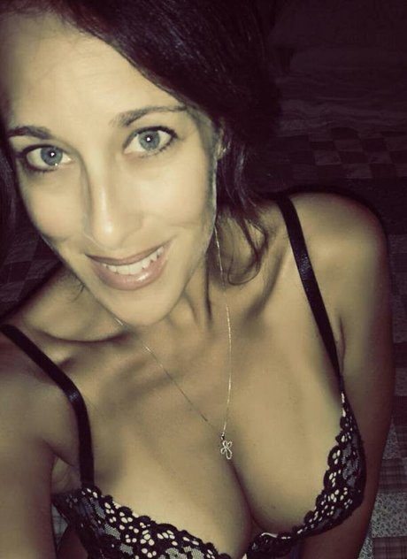 Chivettes Gone Wild modèle érotique img