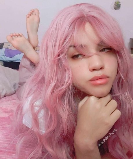 achilles heelz actrice libre collection