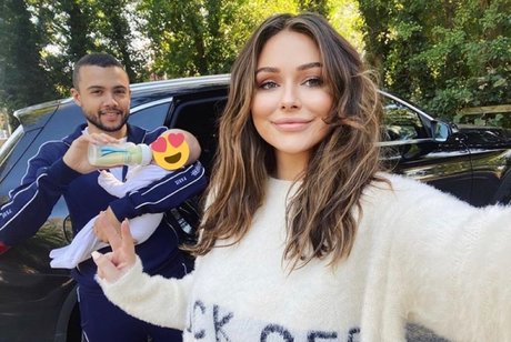 Cakeylondon star du porno de haute qualité des photos