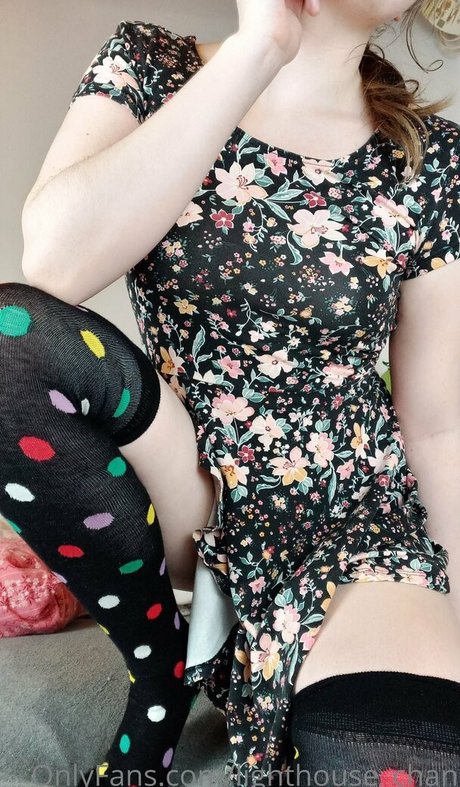 femme nue onlyfans gratuit belle archive