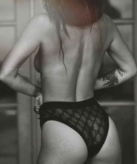 Chanel West Coast modèle xxx photo