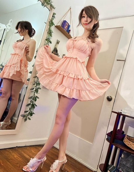 xxxbrinni actrice pornographique photo