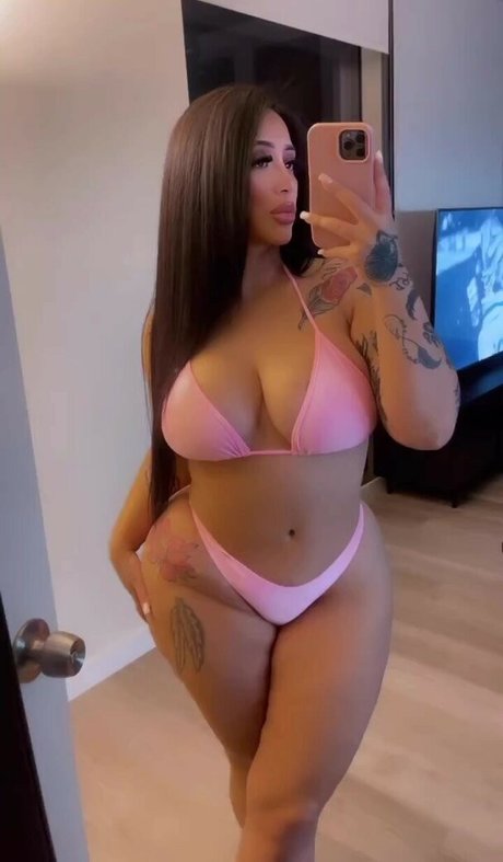 AmyyCrumm jolie star du porno image