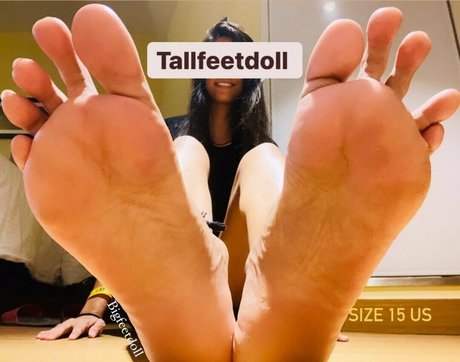 tallfeetdoll15 star du porno en haute qualité des photos