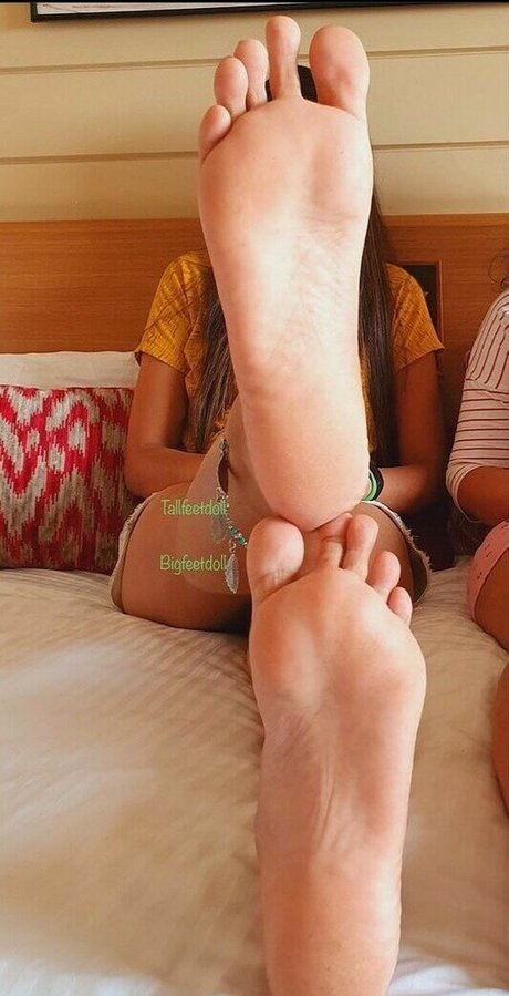 tallfeetdoll15 modèle érotique des photos