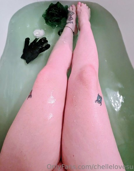 tatouages ​​blonds onlyfans parfait des photos