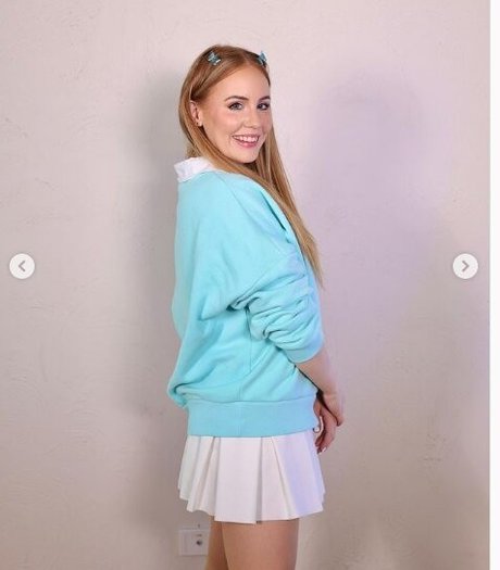 Nalopia étoile chaude photos