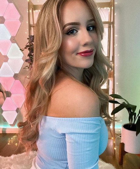 Nalopia belle star du porno photo