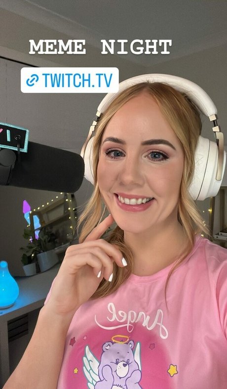 Nalopia nus star du porno images