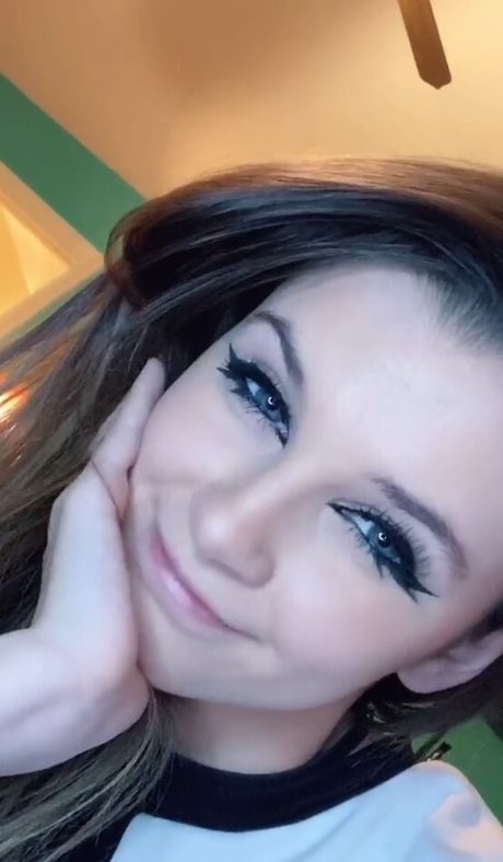 izassassin nus star du porno photos