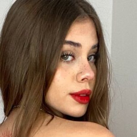 maman latine onlyfans très chaud galeries