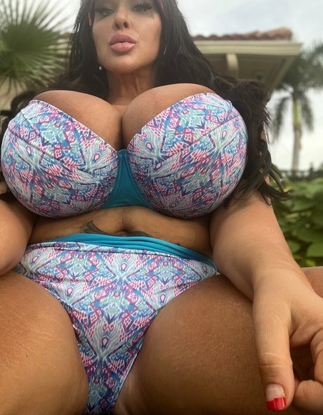 Kristine 38NN art modèle archive