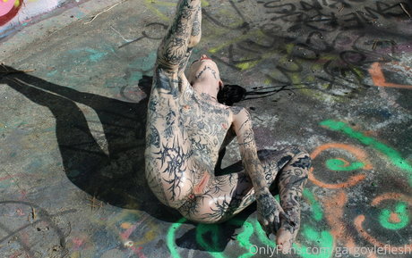 babyskeleton star exclusive photo