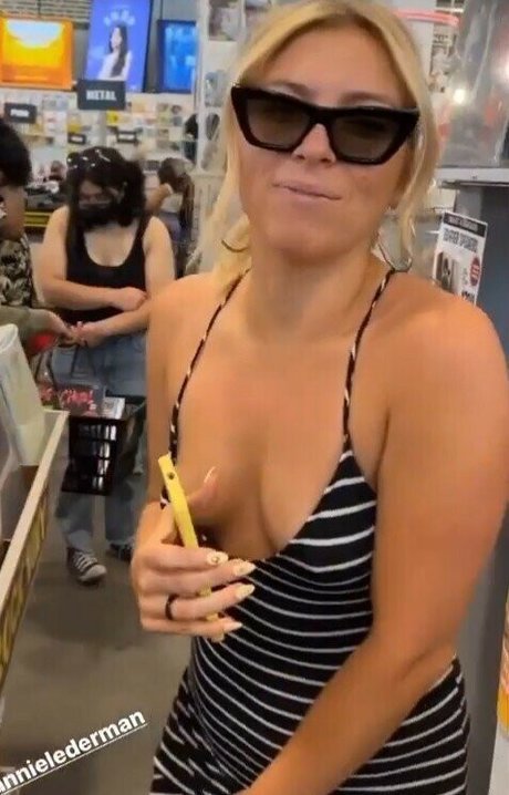 Annie Lederman top star archive