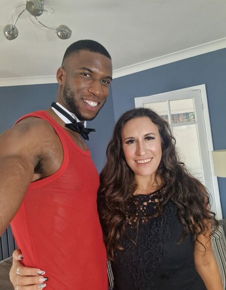 visage onlyfans exclusif chaud archive